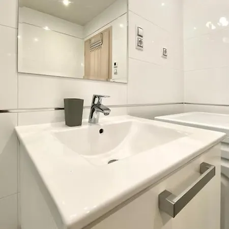 Digital Nomad's Apartament Praga